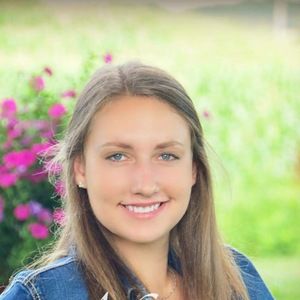 Meet your Posher, Jade